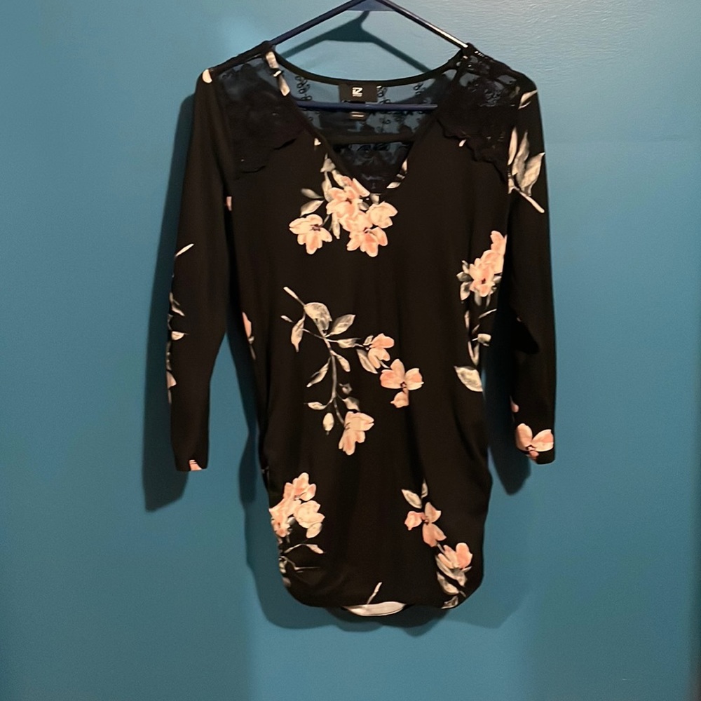 Large Floral blouse